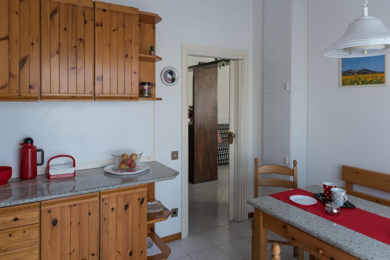 A Casa Di Maria Sirolo Villa ภายนอก รูปภาพ