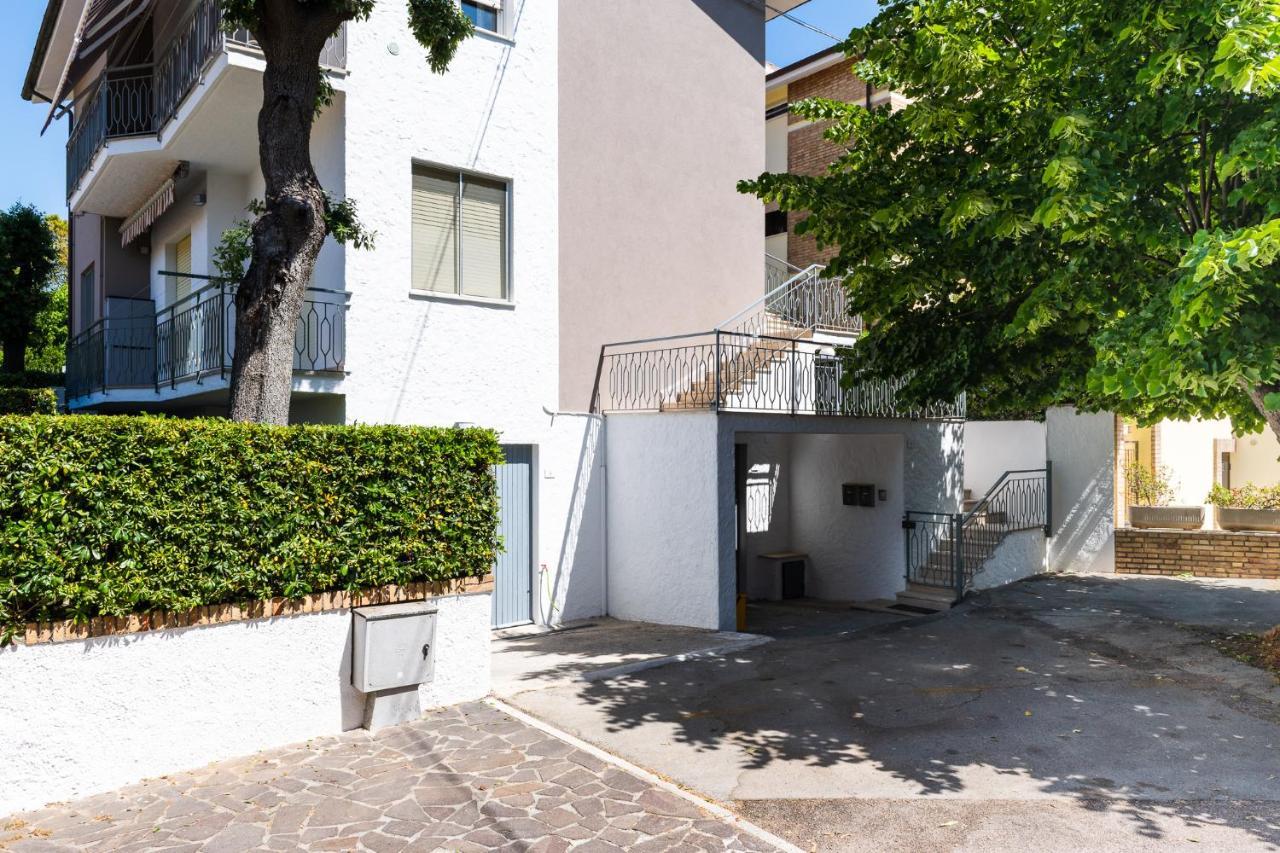 A Casa Di Maria Sirolo Villa ภายนอก รูปภาพ